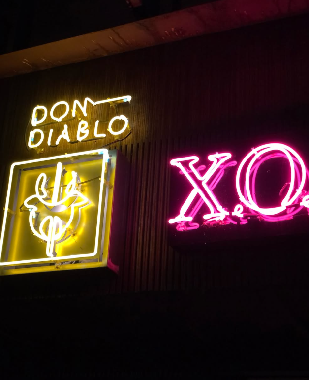 X.O.